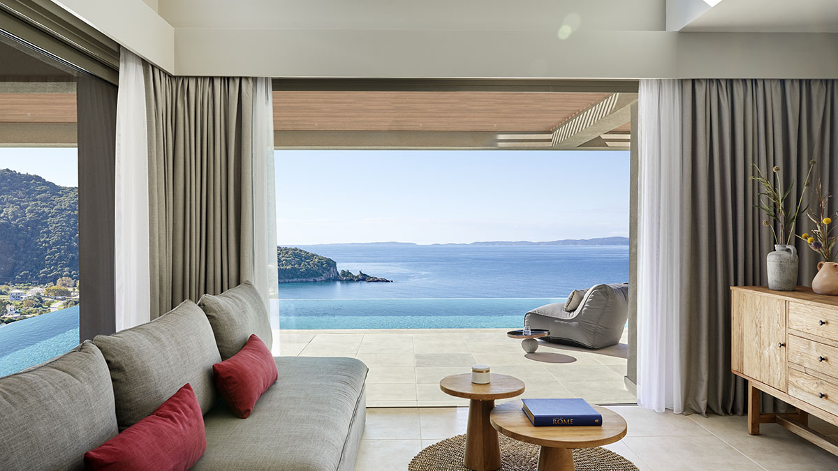 Twin / Double Maisonette Suite with Private Pool Sea View